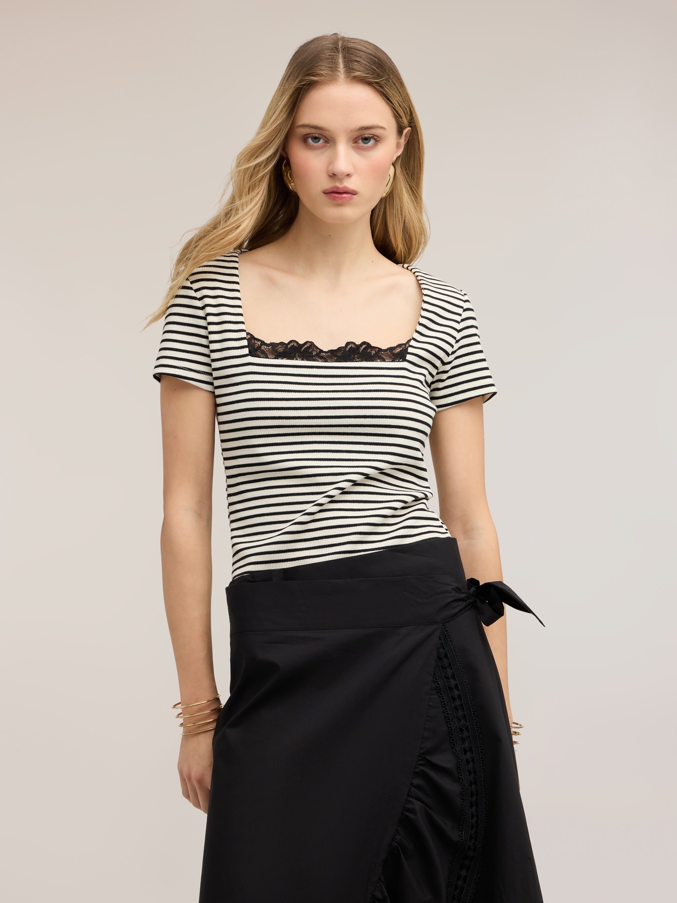 Striped t-shirt with lace detail image number 3