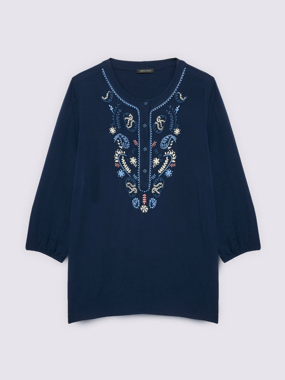 Blouse with paisley embroidery in viscose