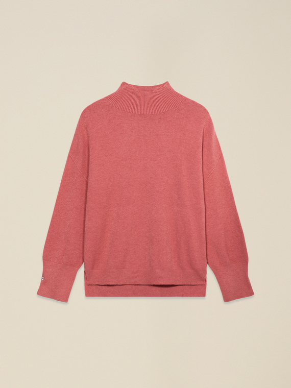 Viscose blend turtleneck