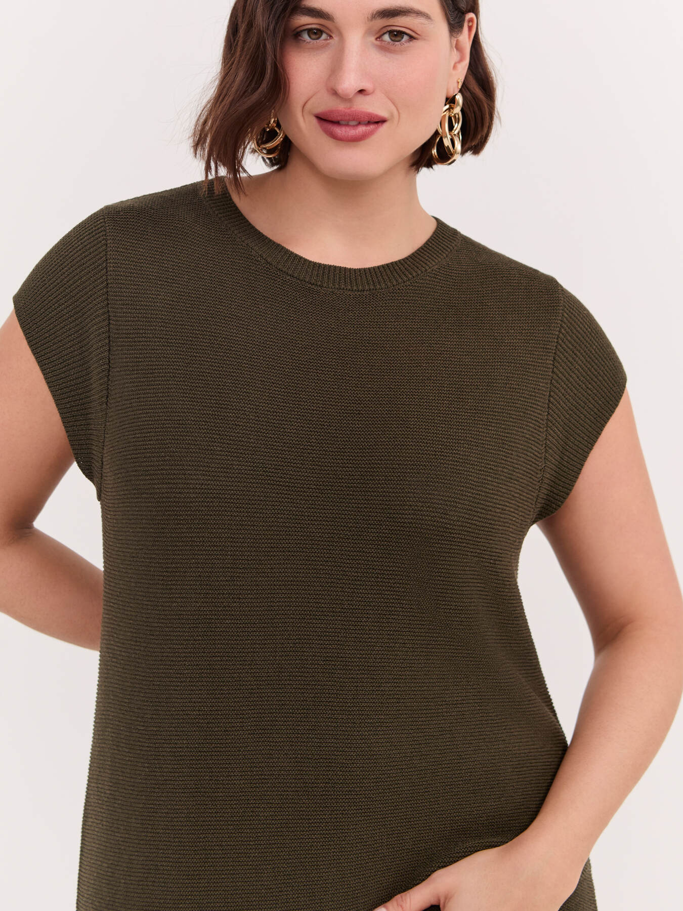 Vestido largo de punto con volante image number 4