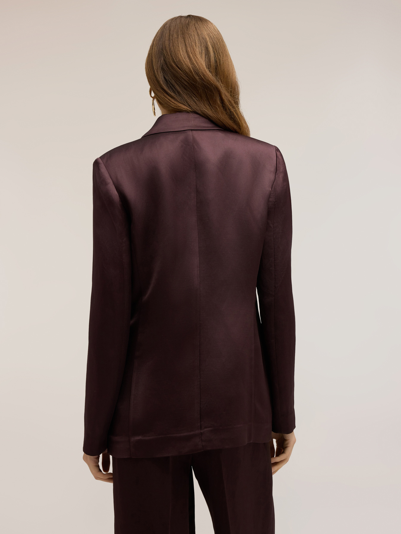 Double-breasted structured jacket in linen blend image number 1