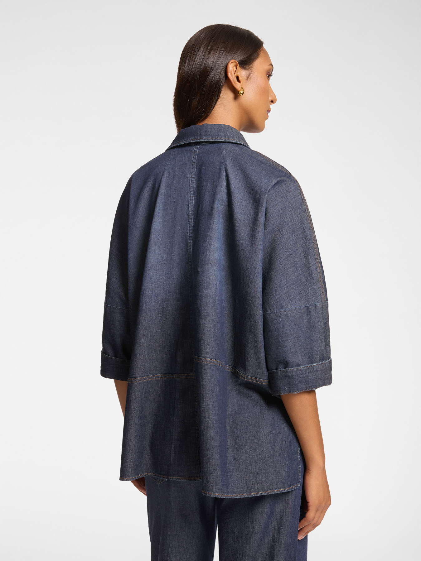 Relaxed fit shirt in Chambray image number 1