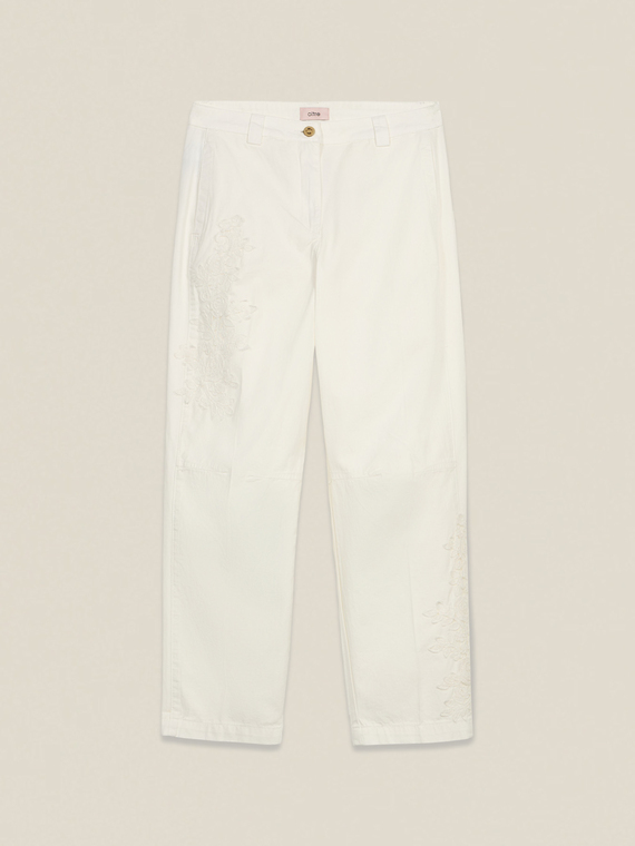 Pantaloni chino din bumbac cu broderii florale