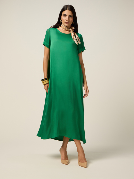 T-dress gown in viscose satin