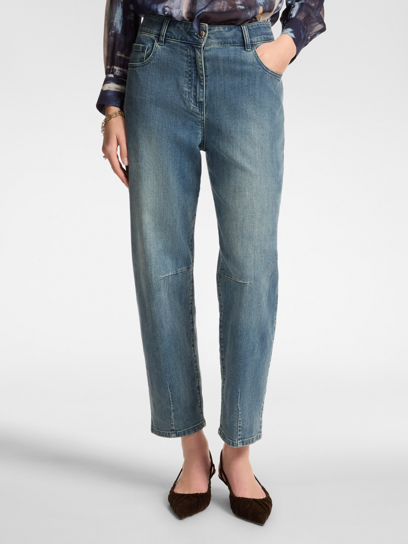 Carrot Jeans, "Carol" image number 2