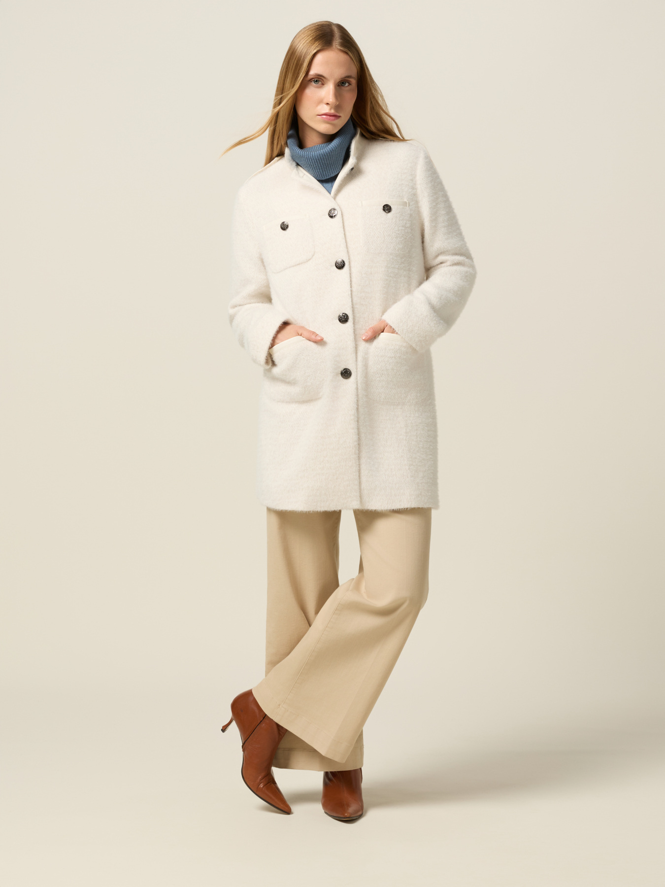 Cappotto ammagliato con tasche image number 0