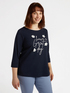 T-shirt with lettering and embroidered flowers image number 2