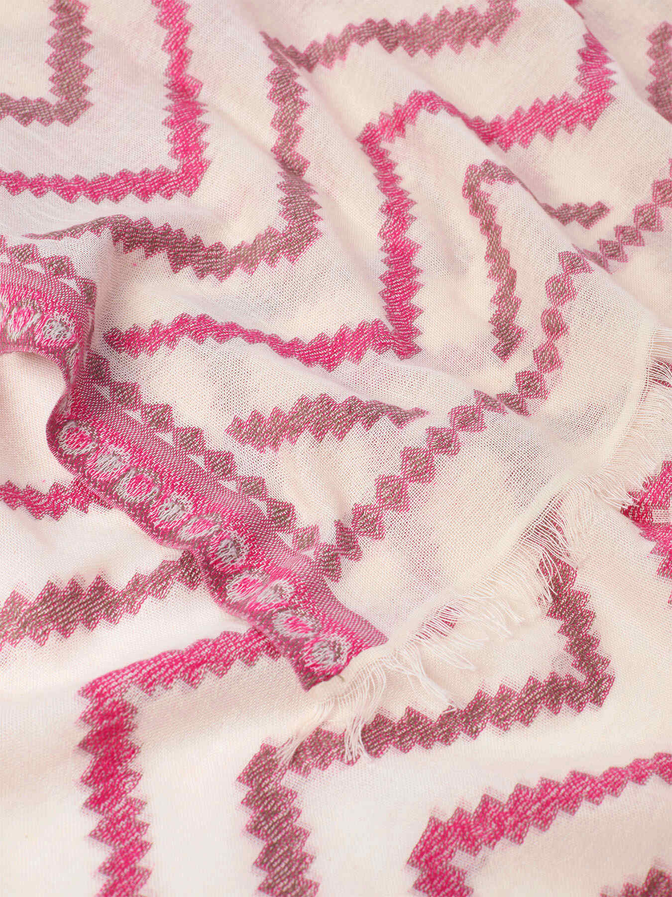 Long foulard with embroidery and fringes image number 2