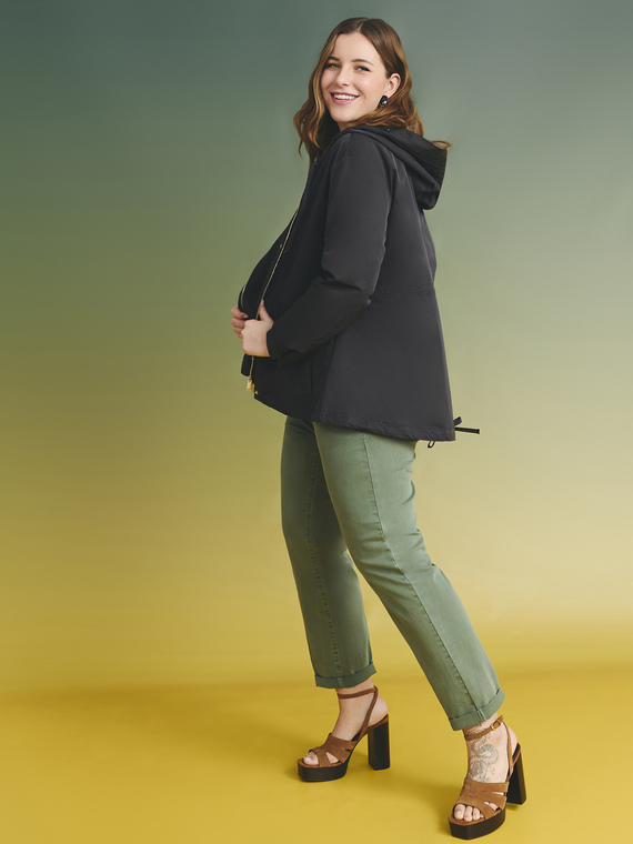 Parka con cappuccio e applicazioni