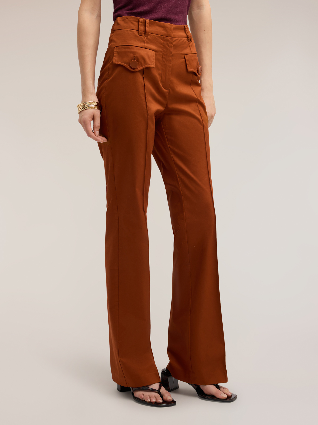 Flare pants with pockets image number 2