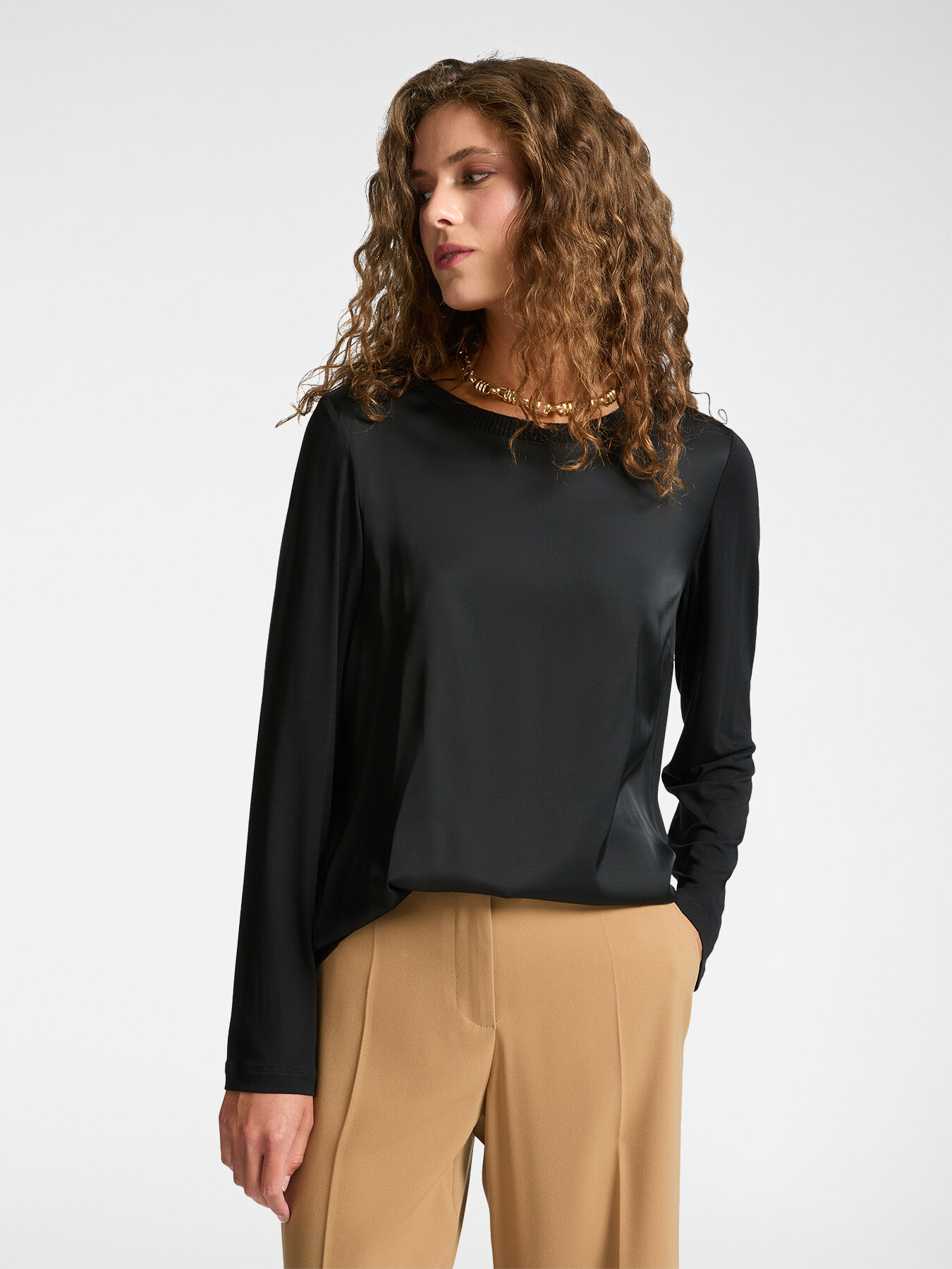 T-Shirt aus zwei Stoffen image number 0