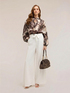 Poplin blouse with print and balloon sleeves image number 3
