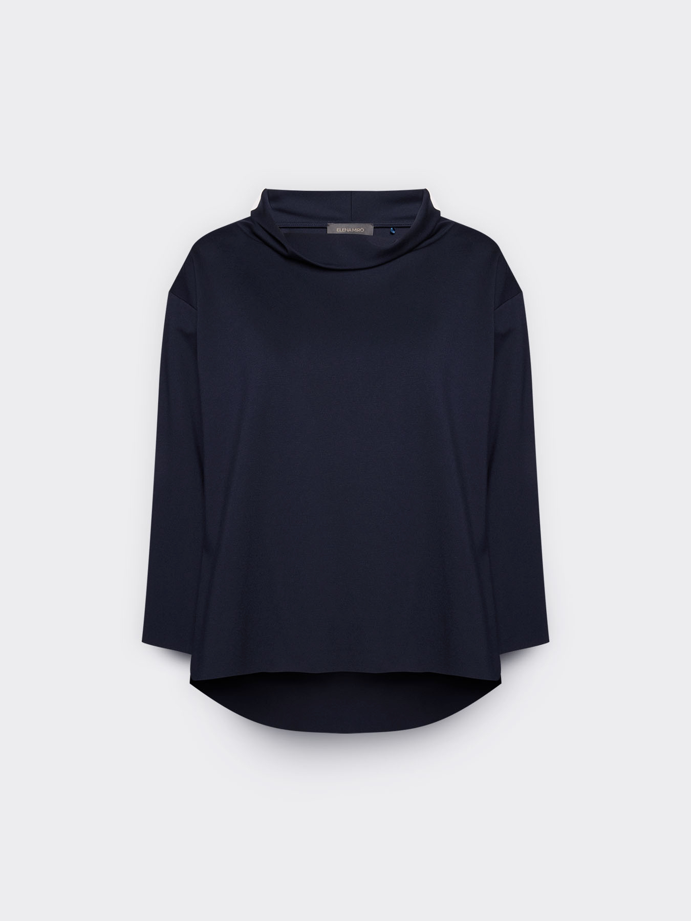 T-shirt with soft collar image number 4