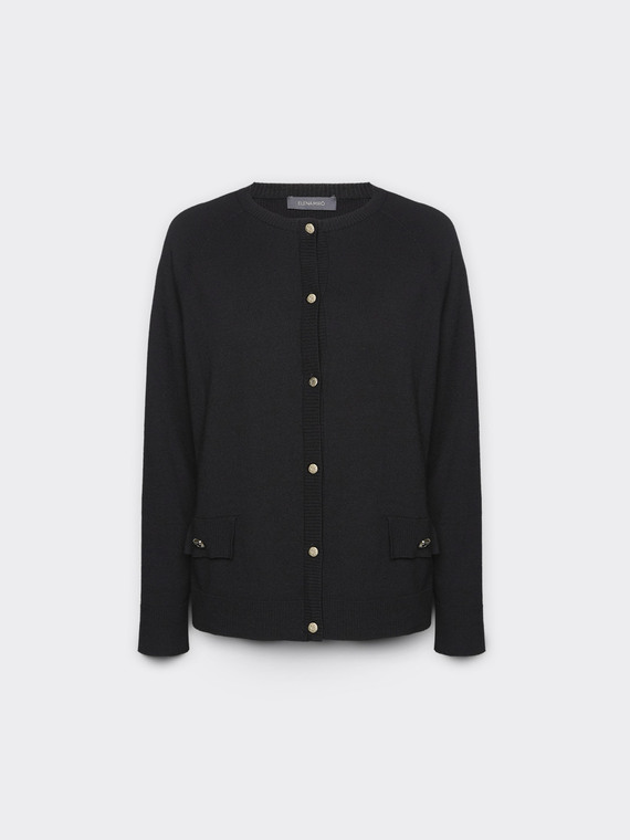 Buttoned cardigan
