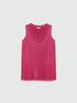 Top in due tessuti con scollo a V image number 4
