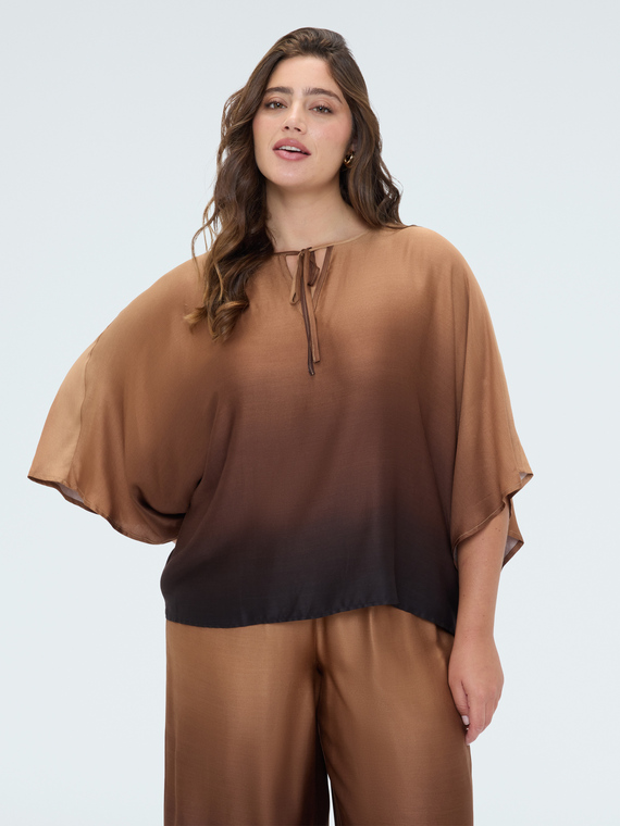Blusa in raso effetto d&eacute;grad&eacute;