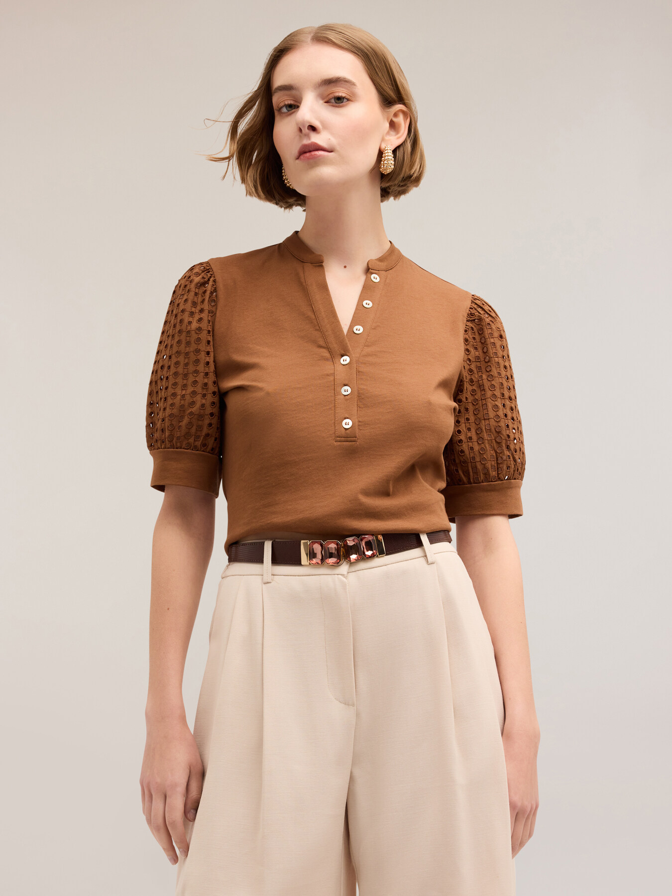 T-shirt with keyhole and broderie anglaise sleeves image number 0