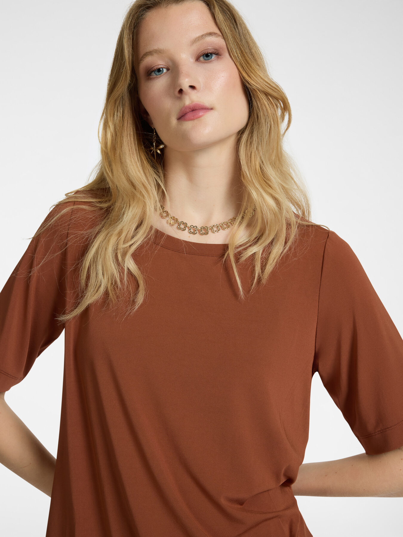 Langes T-Shirt aus Crêpe-Jersey image number 3