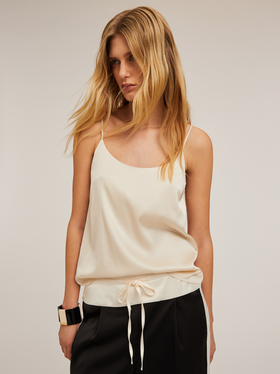 Top lingerie in raso