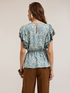 Blouse volantée motif ethnique image number 1