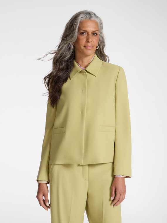 Cr&ecirc;pe fabric jacket