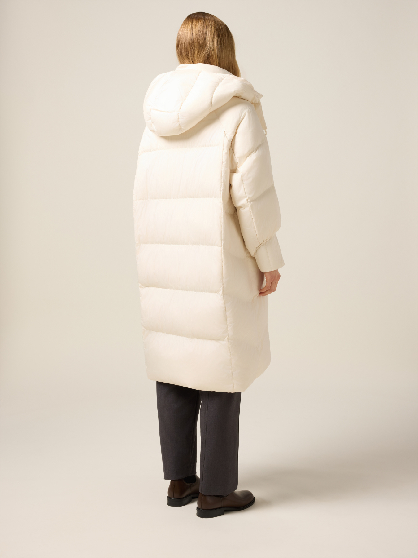 Piumino lungo in vera piuma image number 1