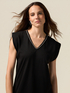 T-shirt with jewel chain image number 2