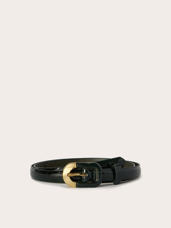Belt with metal buckle