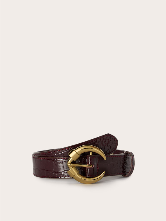 Crocodile print belt with round buckle