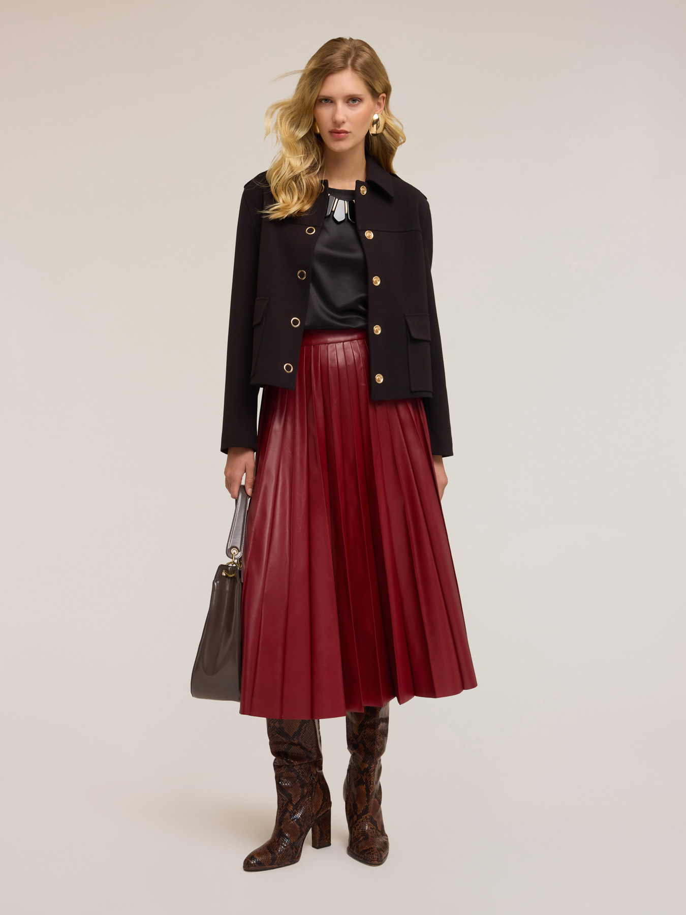 Viscose blend jacket with epaulettes image number 0