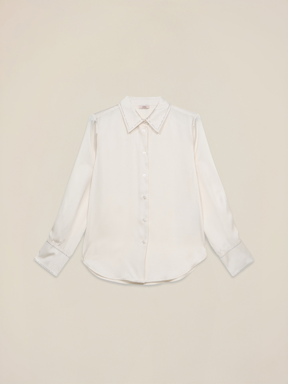 Camicia in raso con dettaglio catenelle