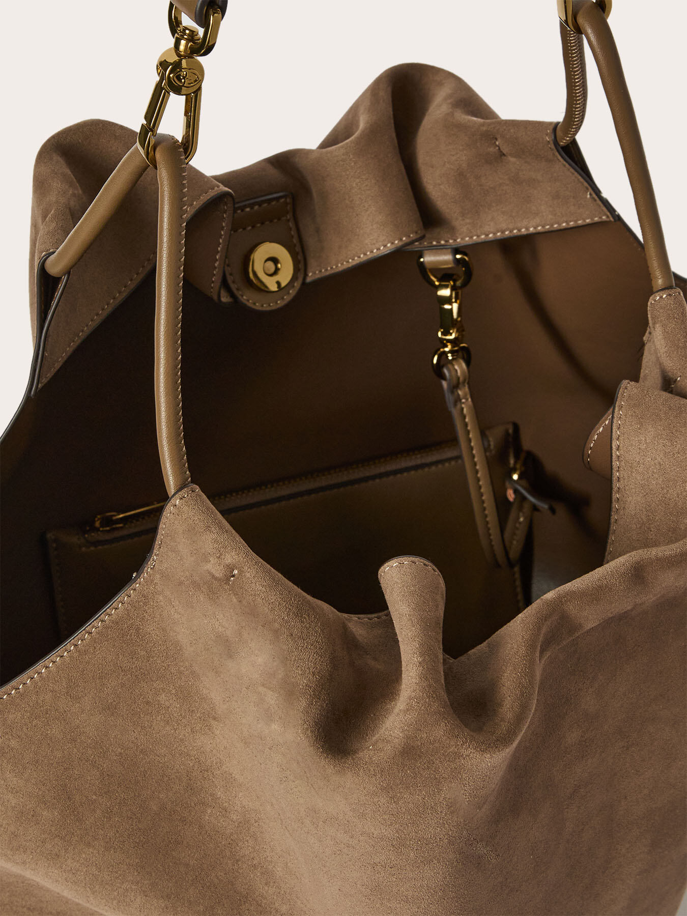 Curly shopping bag image number 4