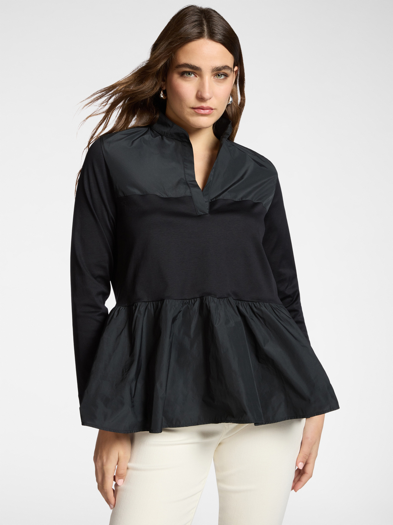 T-shirt with ruffle at the bottom image number 0