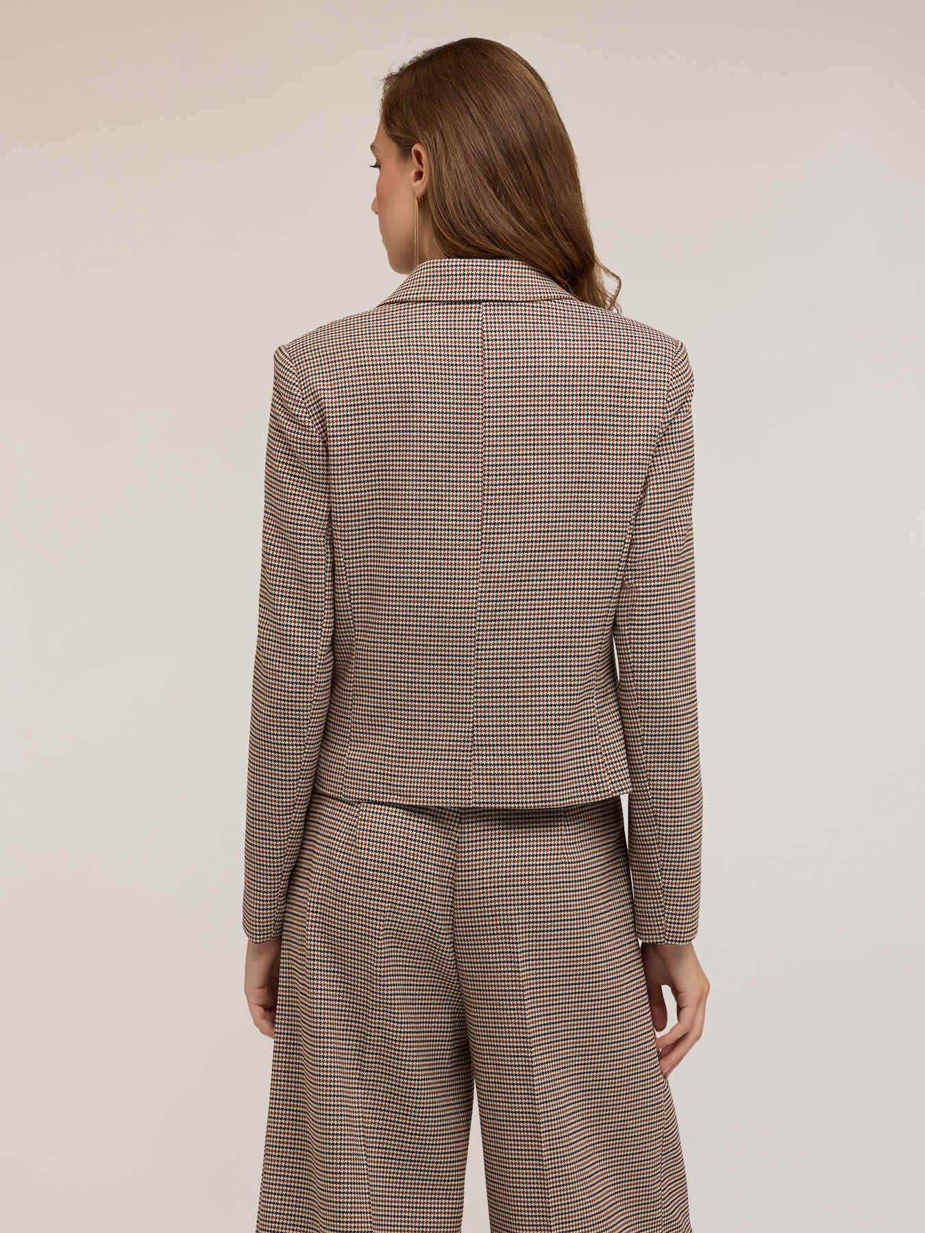 Short double-breasted jacket with check pattern image number 1