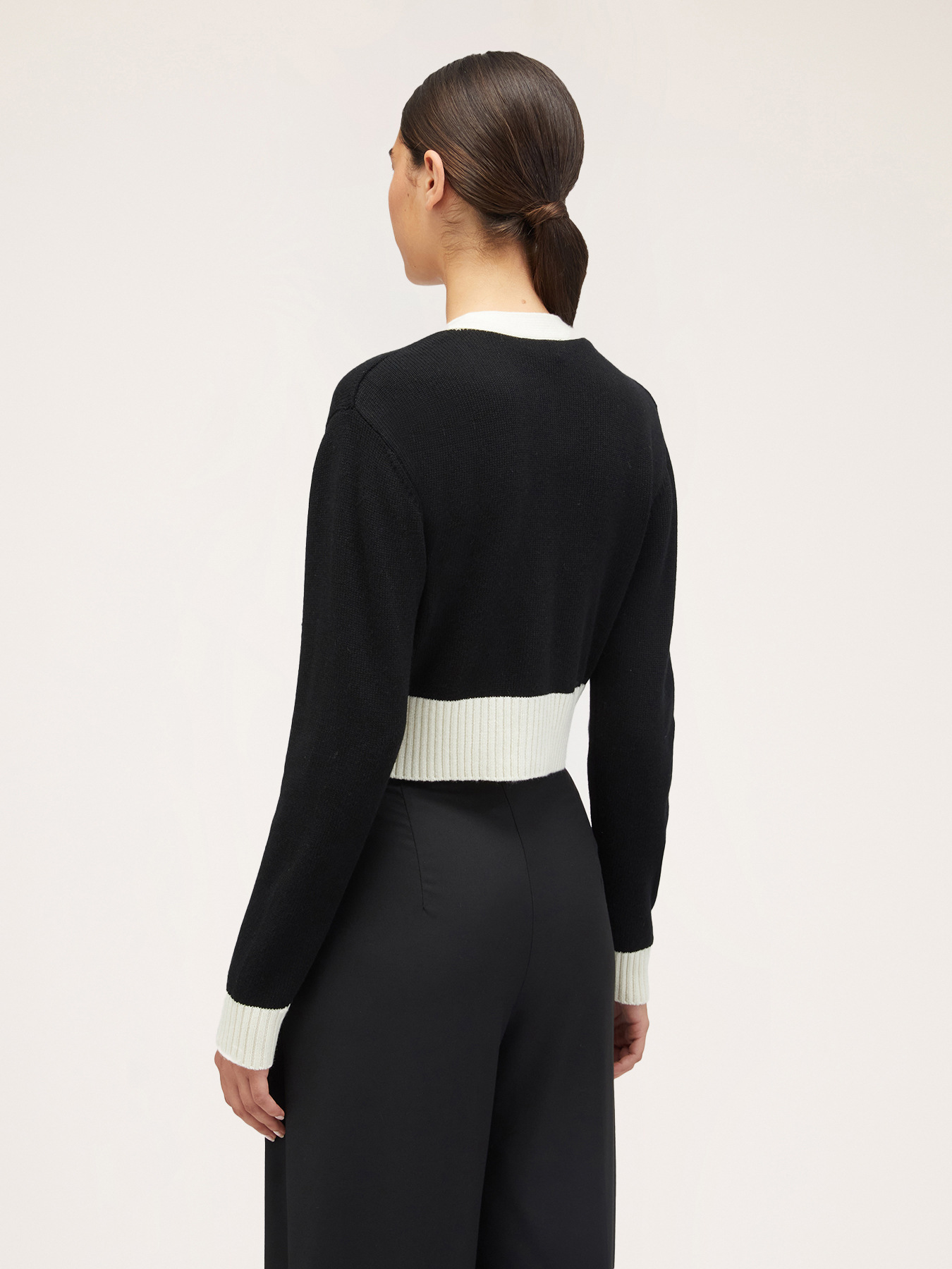 Kurzer zweifarbiger Cardigan image number 1