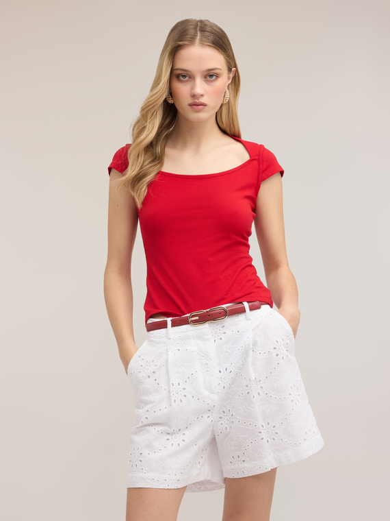 Boat neck t-shirt