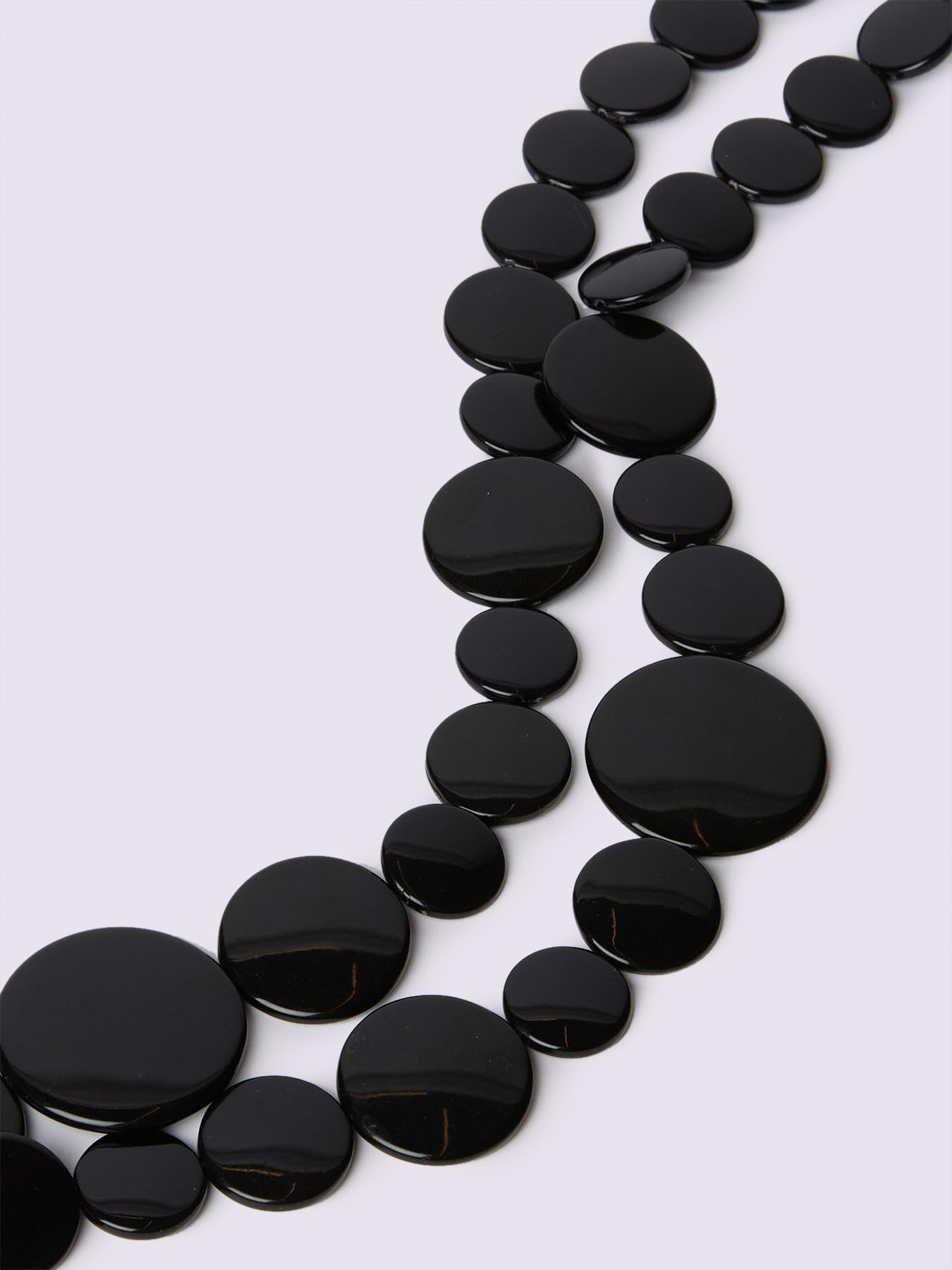 Necklace with circular pendants image number 2