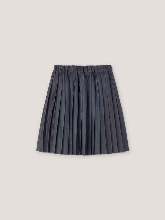 Kurzer Plisseerock im Denim-Look
