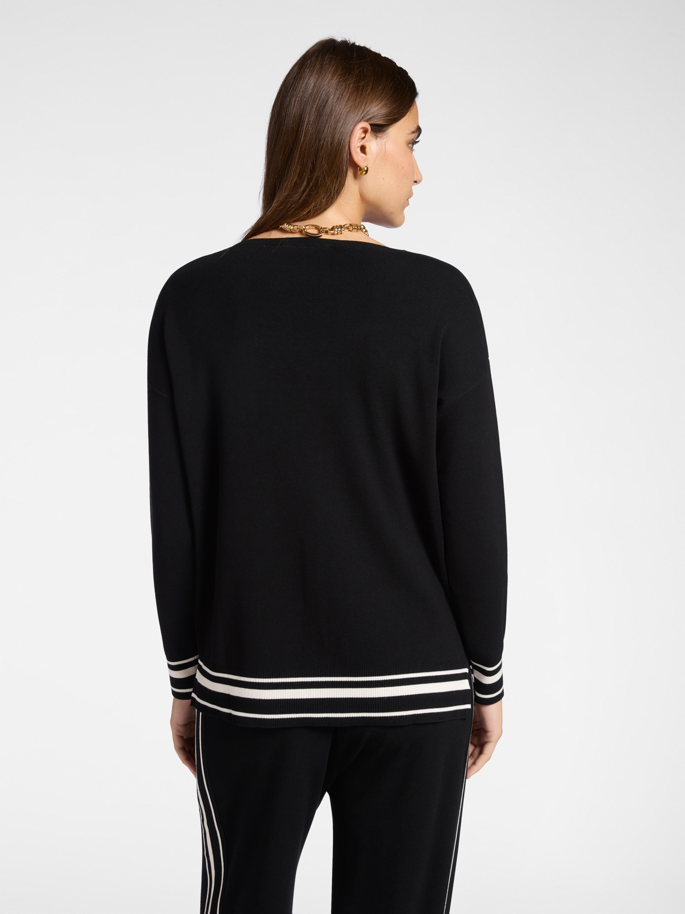 Sweater with striped edges image number 1