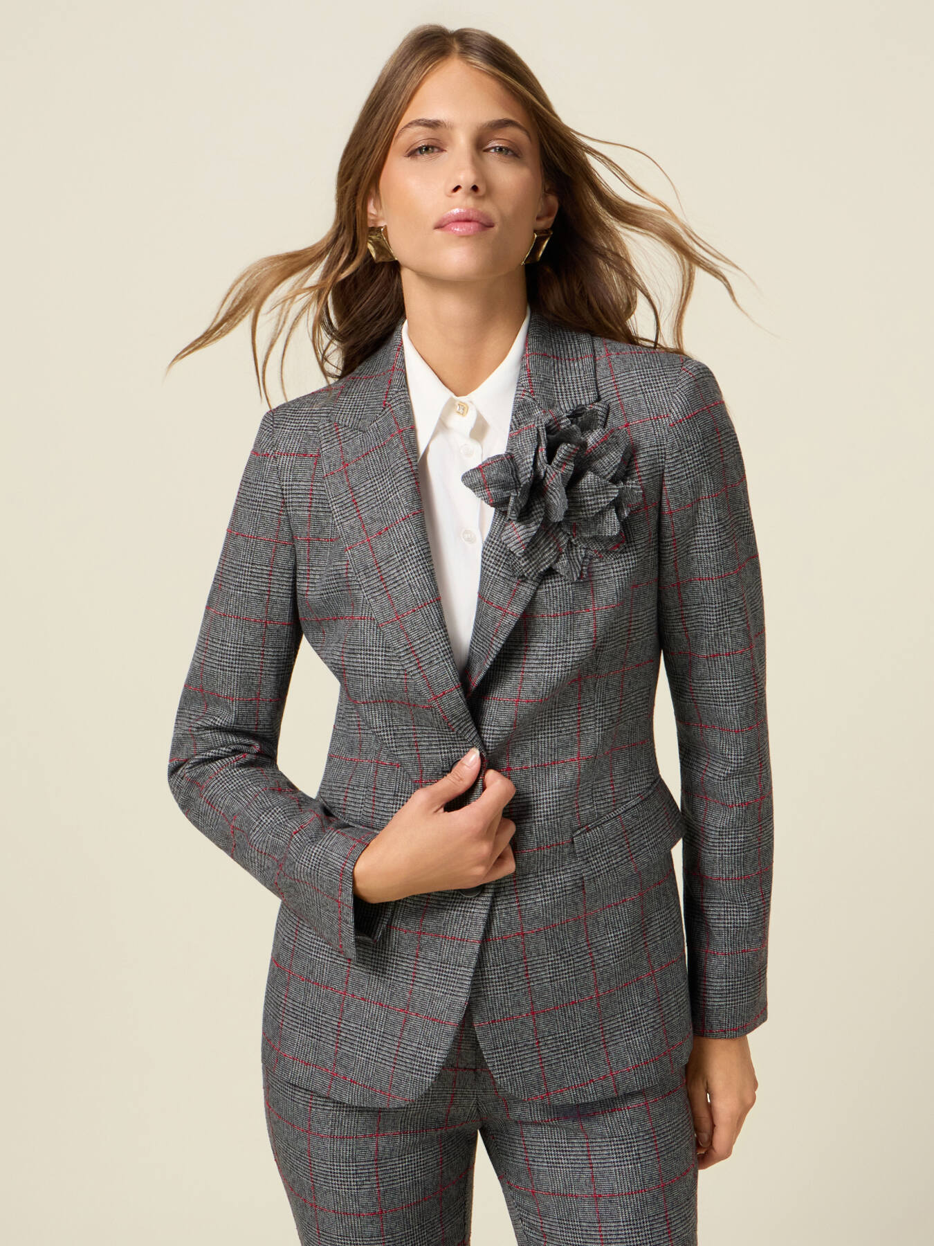 Checked blazer with pin image number 1