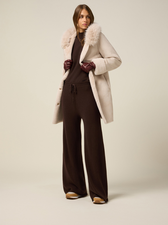 Pantaloni palazzo in maglia