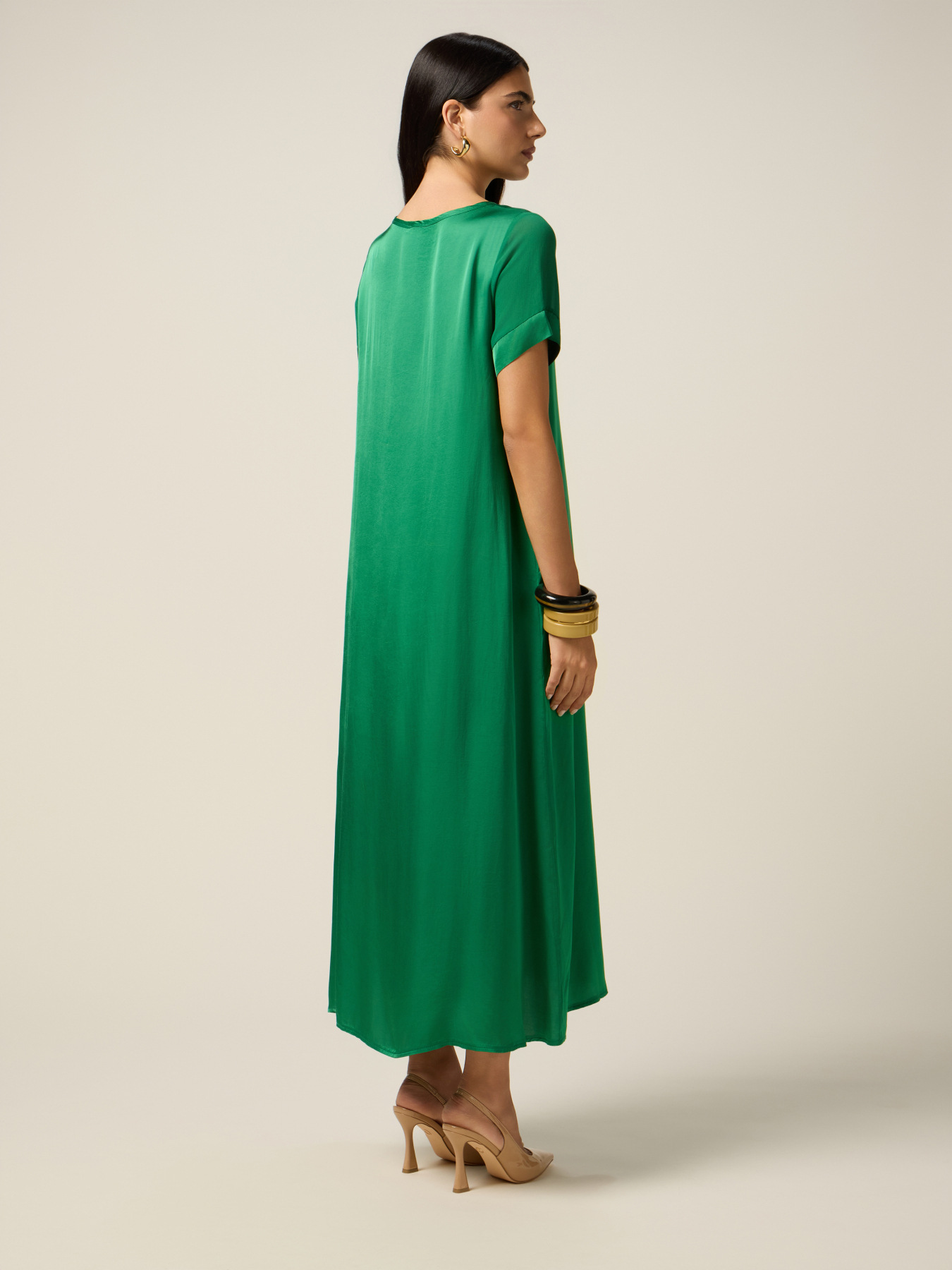 T-dress gown in viscose satin image number 1