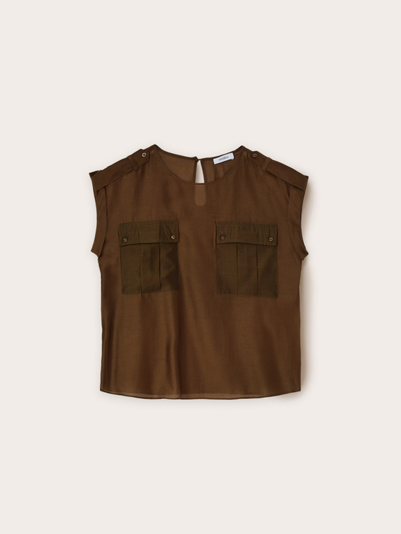 Blouse avec poches effet satin
