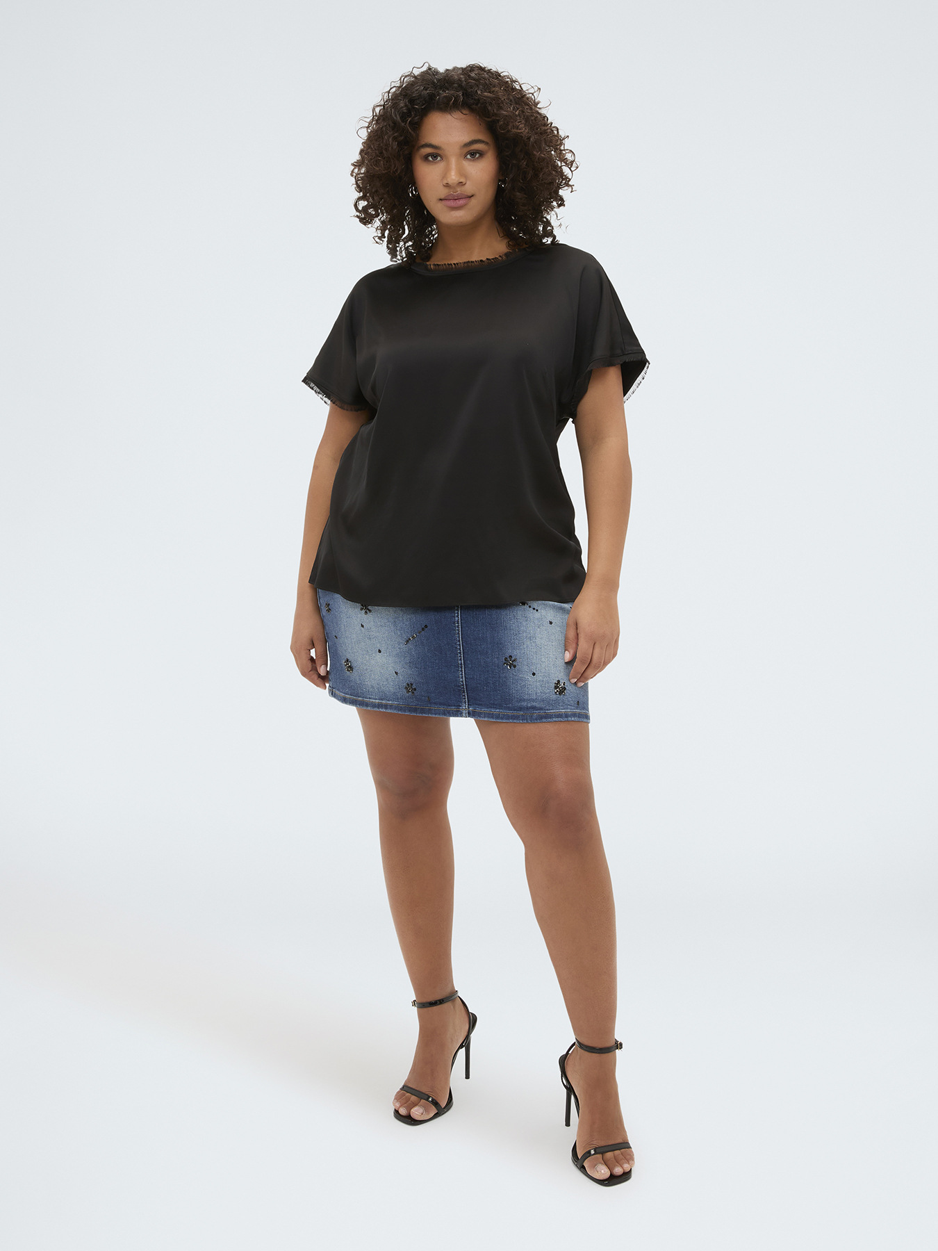 Satin top with fringed details image number 2