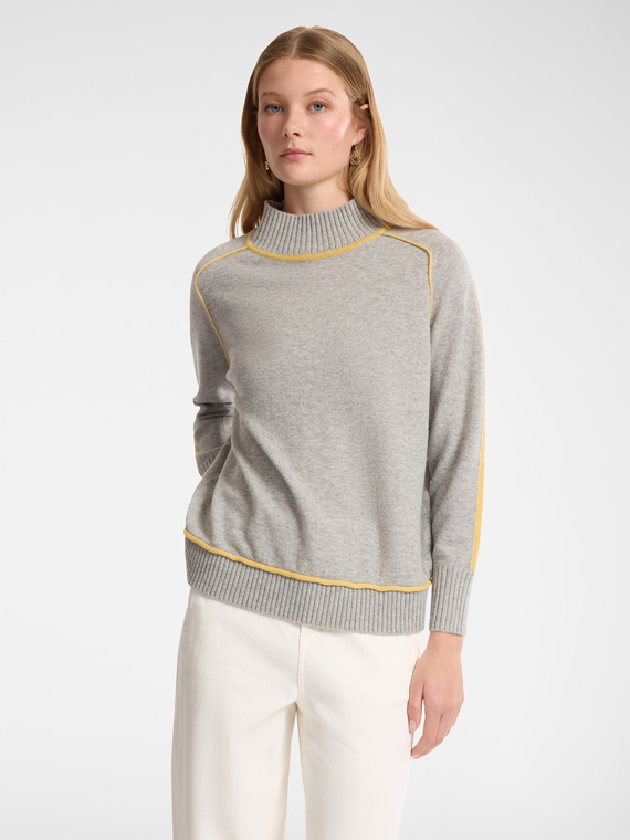 Camisola de lã com pormenores contrastantes
