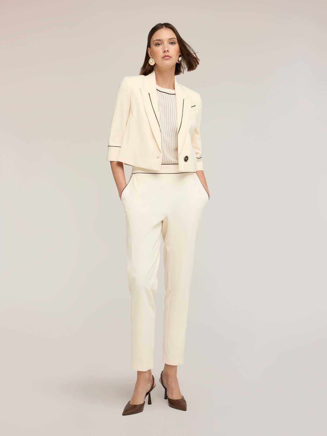 Trousers with piping The Tailoring Lab image number 2