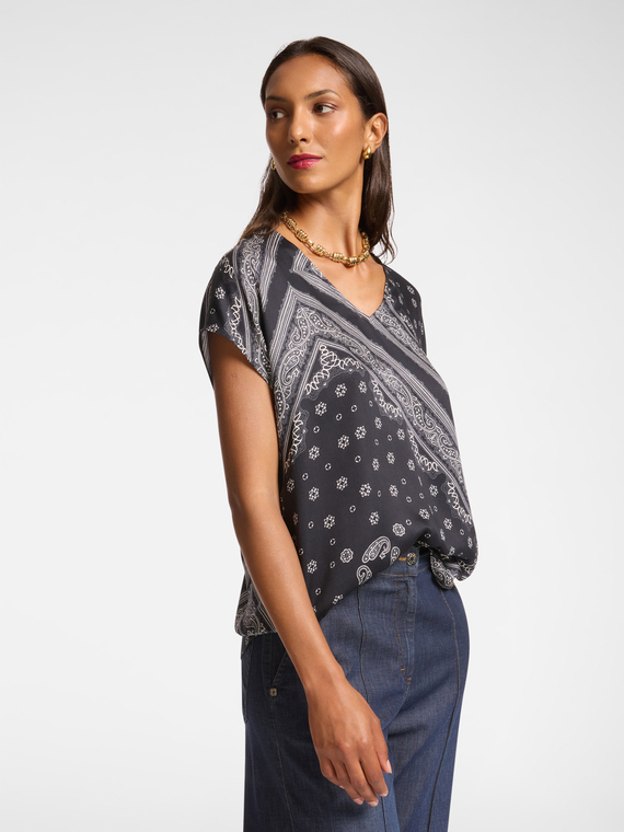 Blusa dalla stampa foulard
