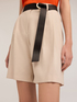 Viscose shorts with pleats image number 3