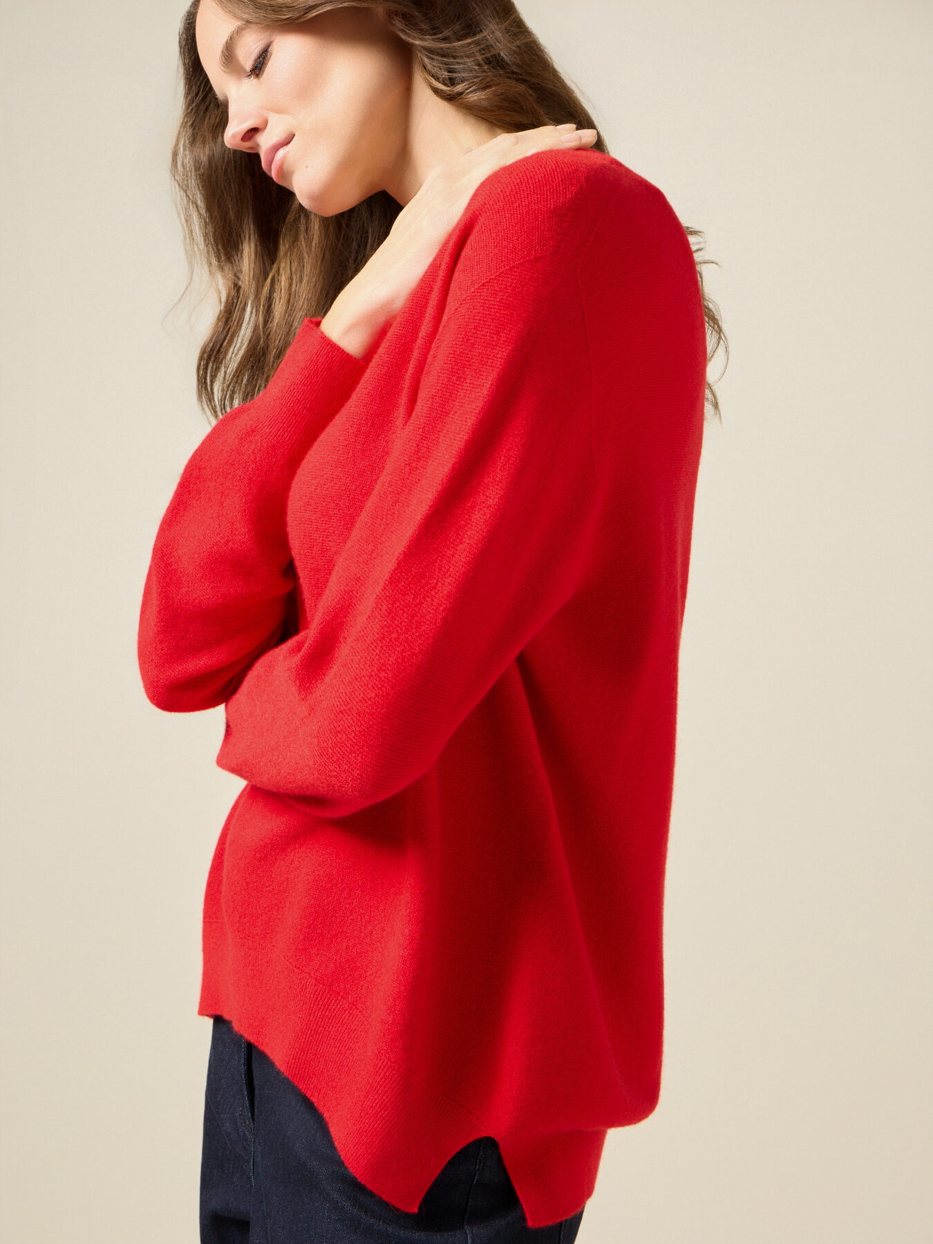 Maglia scollo a V image number 2