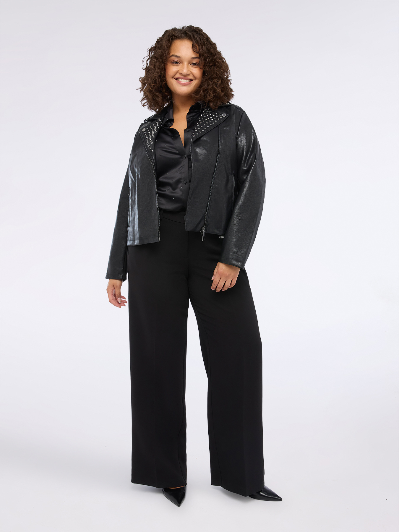 Wide Leg Pants with decorative zippers image number 3